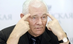 приказ мз 541н от 23.07.10 действующий Организационные и правовые основы перевода санитарок в уборщиков.