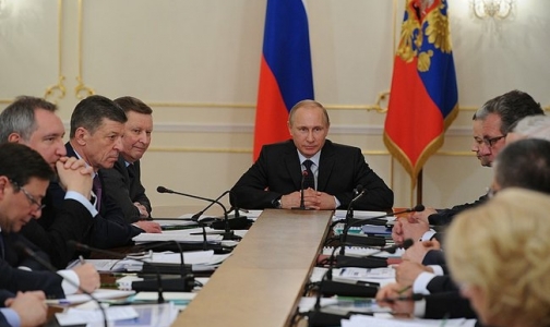 Путин запретил своим министрам ходить на работу с гриппом