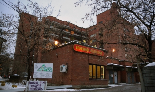 Несколько сотен петербуржцев с гриппом и ОРВИ провели каникулы в Боткинской больнице