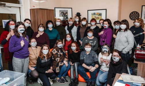 «Невежество заразно, рак – нет!». Фонд AdVita запустил в Сети челлендж #небойсямаски в поддержку онкобольных