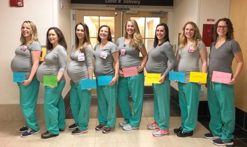 В американском роддоме одновременно забеременели 9 медсестер