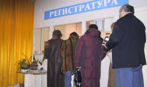 Очереди в поликлиники возмутили Путина