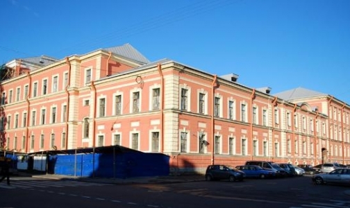 Больница Раухфуса не признала, что отказала в помощи больному ребенку