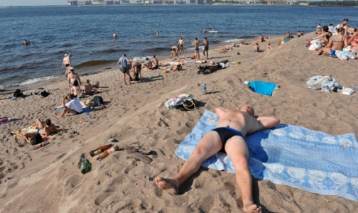 Почти на всех пляжах Петербурга отдыхать можно, в Ленобласти — только на четырех