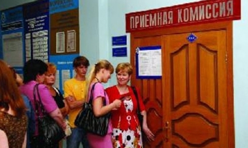 Сколько бюджетников примут медицинские вузы Петербурга
