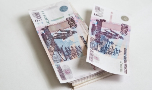 Комздрав назвал петербургские клиники с низкими зарплатами врачей
