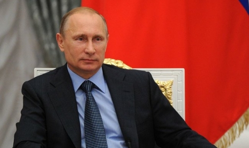 Путин: Государству нечего стесняться сверхурочной работы врачей