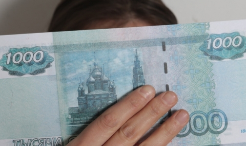 Врач проведет год в колонии за взятку в размере 1000 рублей