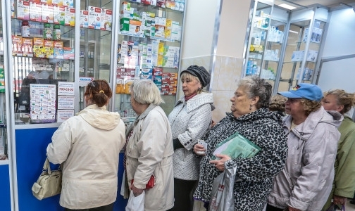 В очереди за тест-полосками петербуржцы дрались и спасали умирающего