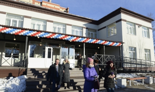 Лужские врачи примут будущих мам в новых условиях