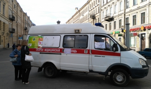 К началу сезона гриппа и ОРВИ планируют привить больше половины петербуржцев