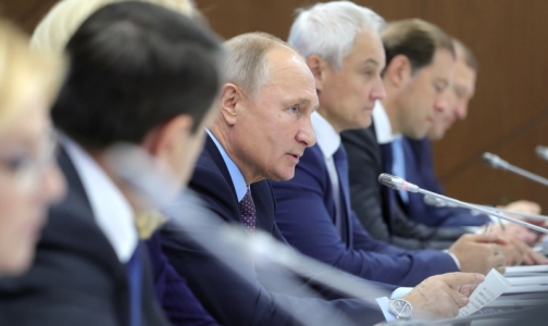 Путин раскритиковал систему обеспечения льготников лекарствами в регионах