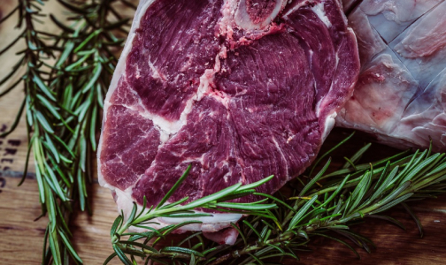 Эксперты назвали самый опасный продукт для организма и экологии
