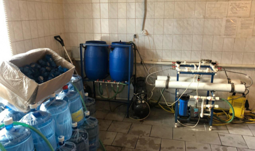 В Петербурге в офисные кулеры поставляли воду из-под крана