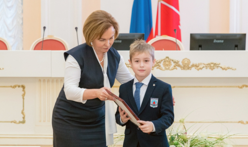 Вице-губернатор Петербурга Анна Митянина может стать детским омбудсменом