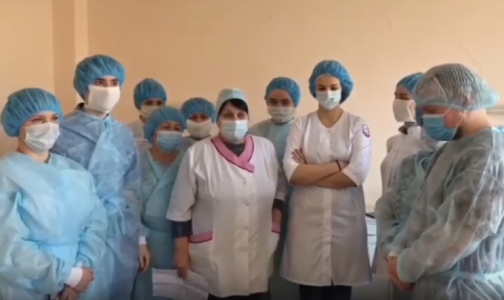 Врачи Покровской больницы заявили о нехватке средств защиты и кислорода. Главврач опровергает
