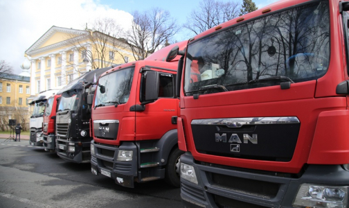 Банк «Россия» подарил петербургским больницам изделия для борьбы с коронавирусом на 700 млн рублей
