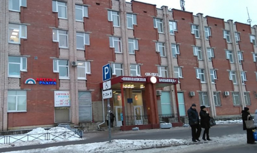 Николаевская больница не принимает экстренных пациентов. А других сейчас нет