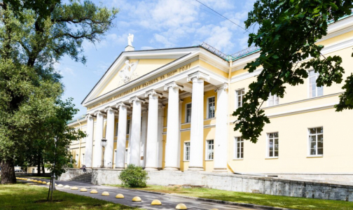 "Инфекционная" Мариинская больница приняла первых 48 пациентов с подозрением на COVID-19