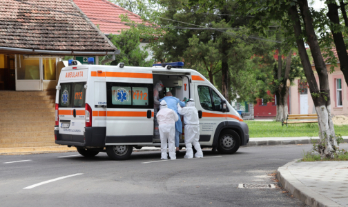 Онищенко объяснил повторное заражение коронавирусом медика из Владимирской области