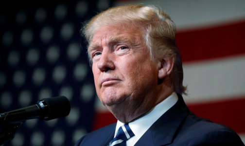 Дональд Трамп заразился коронавирусом и пообещал "немедленно" начать выздоровление