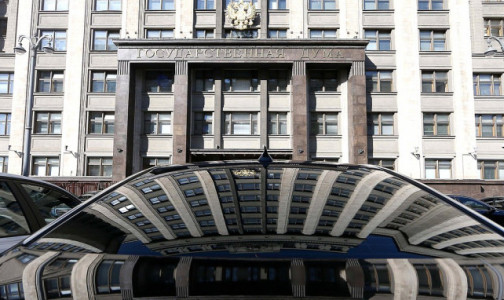 В российский парламент внесли законопроект о страховании медработников
