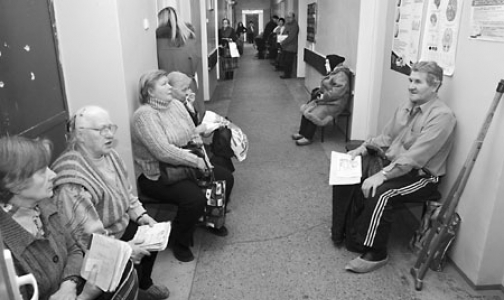 Суд вернул пенсионерке право лечиться в военно-медицинских учреждениях