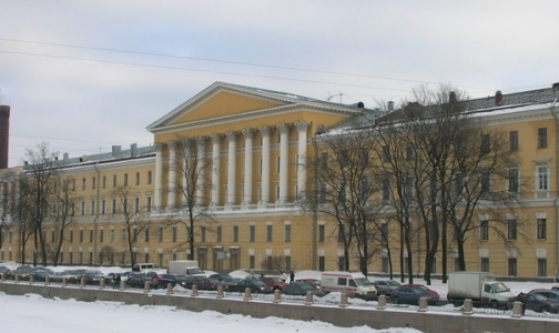 Сохранить ВМА может главный спасатель страны