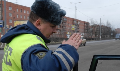 На алкоголь и наркотики будут проверять водителей, безработных и пострадавших в ДТП