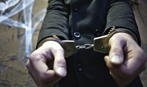 За кражу вещей в петербургской больнице бомжу дали почти 2 года «строгача»