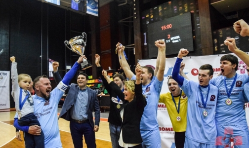 Петербургские врачи стали двукратными чемпионами России по мини-футболу