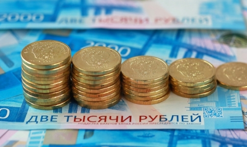 За год зарплаты сотрудников Роспотребнадзора выросли больше, чем у чиновников Минздрава