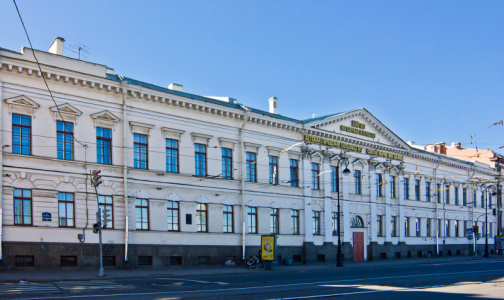 Петербургские медицинские долгострои снова обещают завершить