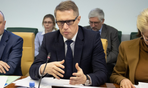 Михаил Мурашко: Работать над новой системой зарплат медиков начали уже вчера
