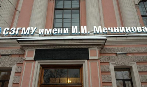 Петербургских студентов-медиков закрыли в общежитии на карантин